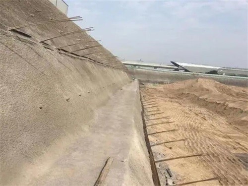 西安区河道边坡加固
